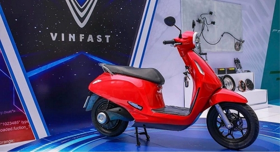"Con bài tẩy" xe máy điện giá cực rẻ nhà VinFast: Sạc 1 lần "bon bon" hơn 200 km