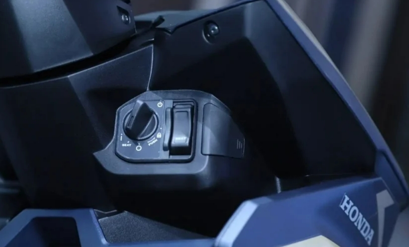 "Kẻ kế nhiệm" xe máy Honda SH chính thức ra mắt: Diện mạo mới, giá chỉ 35 triệu đồng