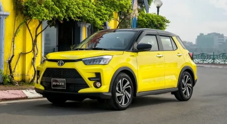 Bảng giá ô tô Toyota Raize mới nhất ngày 29/9/2022: Quá rẻ khiến Kia Sonet “ngã ngửa”