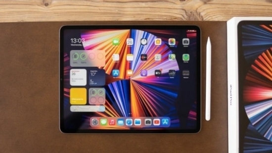 Máy tính bảng iPad Pro 12.9 2021 M1 5G: Đắt có xắt ra miếng?
