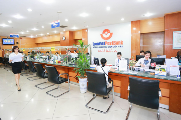 LienVietPostBank lên kế hoạch chia cổ tức và chào bán cổ phiếu tăng vốn