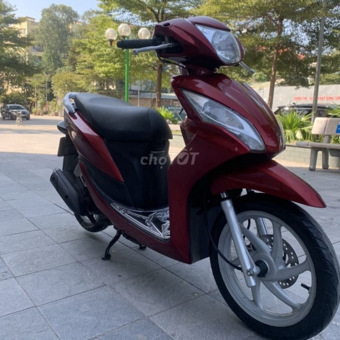 Cho thuê xe máy Honda Vision Phú Quốc
