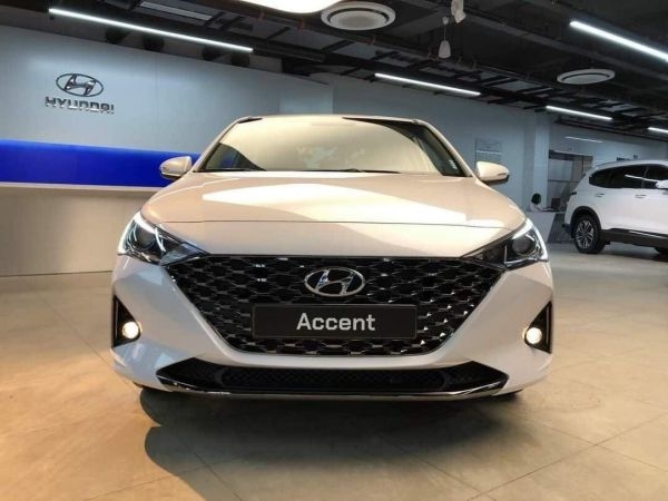 xe ô tô Hyundai Accent 