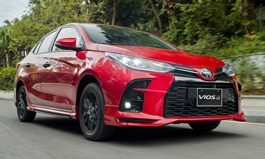 Giá xe ô tô Toyota mới nhất ngày 8/10/2022: Tung ưu đãi "cực khủng" dành cho "con cưng"