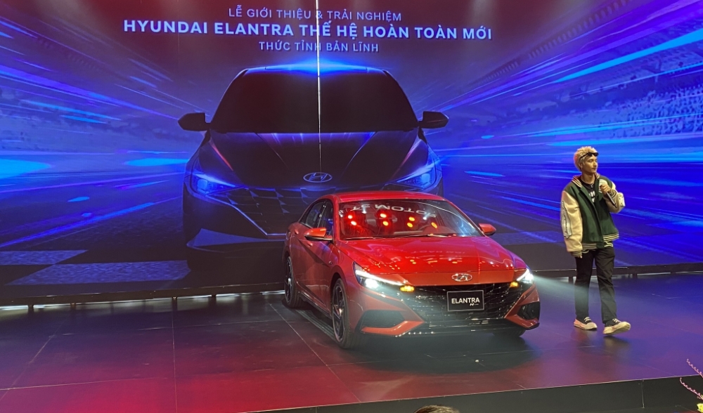 Hyundai Elantra 2023 chính thức ra mắt với giá chỉ từ 599 triệu: Kia K3 “thất thế”?