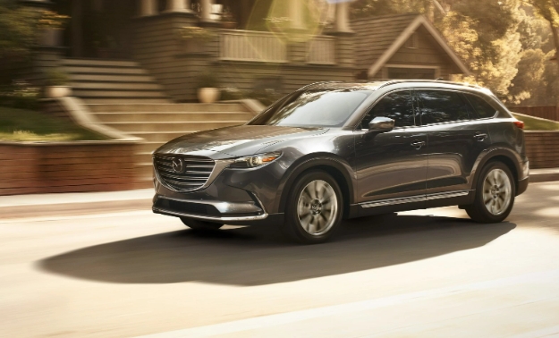 SUV lớn nhất của Mazda lộ diện, định ngày ra mắt: Giá bán khiến "đối thủ rơi lệ"