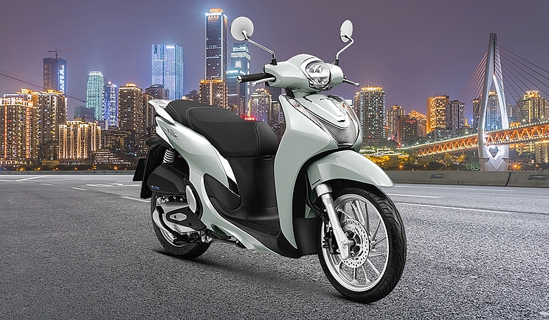 Chọn Yamaha Grande Hybrid 2022 hoặc Honda SH Mode Mức giá bán chênh chéo khiến cho  nhiều người đắn đo
