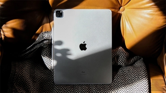 Máy tính bảng iPad Pro 12.9 2021 M1 5G: Thiết kế đẳng cấp, giá ngoài sức "tưởng tượng"