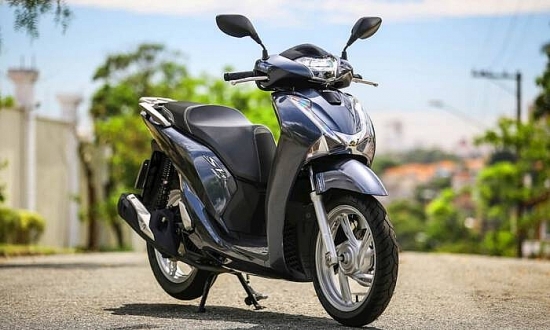 Giá xe máy Honda SH 2022 cuối tháng 10: Nhiều mẫu có giá bán cao hơn nhiều so với đề xuất