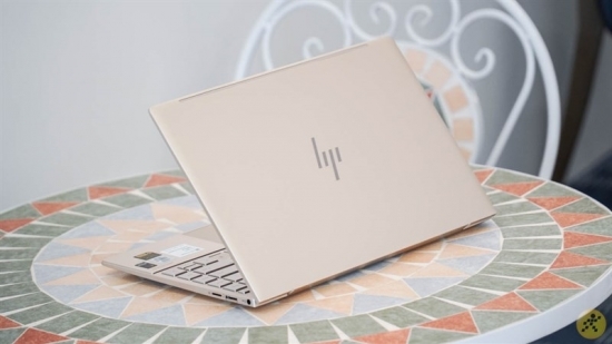 HP Envy 13 core i5: “Siêu phẩm” laptop cao cấp cho các Startup