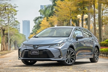 Top 10 ô tô cỡ nhỏ bán chạy nhất nửa đầu năm 2022: Toyota Corolla "luôn đỉnh"