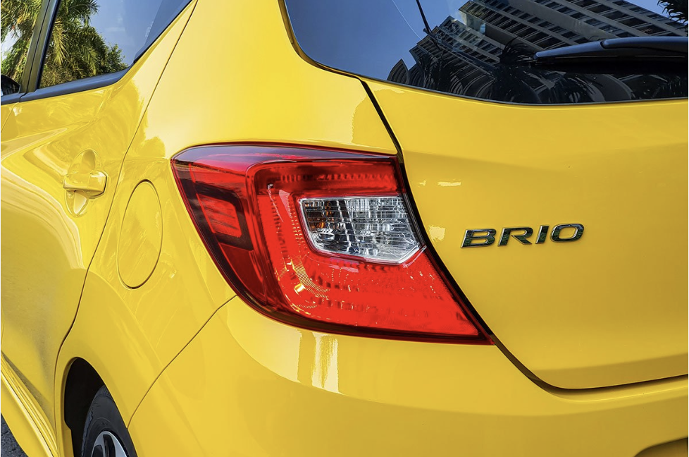 Giá xe Honda Brio mới nhất cuối tháng 10/2022: "Sale đậm" khiến KIA Morning "còn đất diễn"?