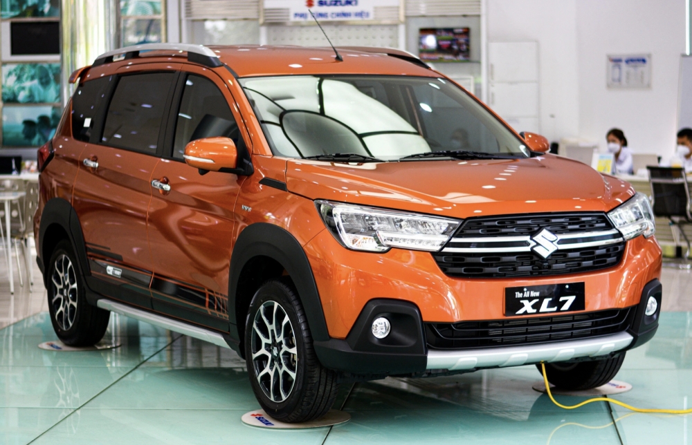 Cập nhật giá lăn bánh Suzuki XL7 mới nhất ngày 29/10/2022: Ưu đãi hấp dẫn khách Việt