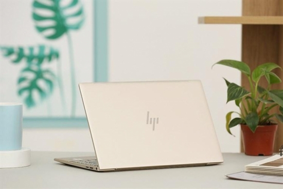 Laptop HP Envy 13: Cấu hình vượt trội trong chiếc máy văn phòng nhỏ gọn