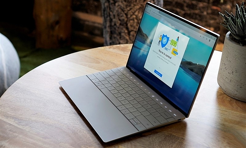 Laptop Dell ra mắt sản phẩm hoàn toàn mới: Người dùng 