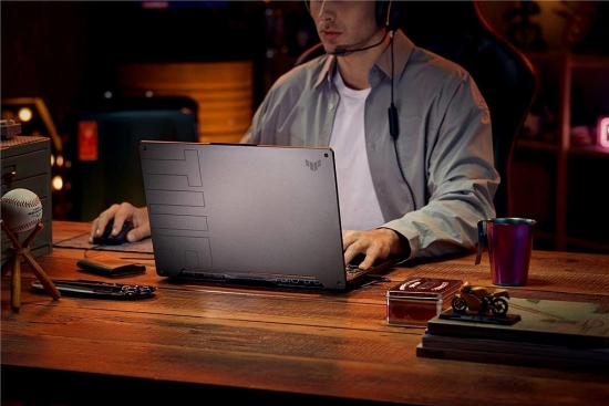 "Đứng hình" với Laptop Asus TUF Gaming: Thiết kế đột phá, sức mạnh tưởng như "bất tận"