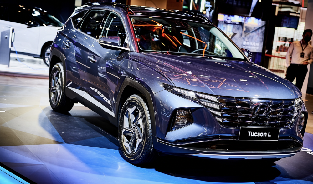 Hyundai Tucson 2023 bất ngờ mở bán với giá từ 560 triệu, Honda CR-V có lý do để lo lắng