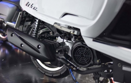 Chiếc xe máy tràn ngập công nghệ, thiết kế "đỉnh cao": Giá bán xấp xỉ Honda Lead