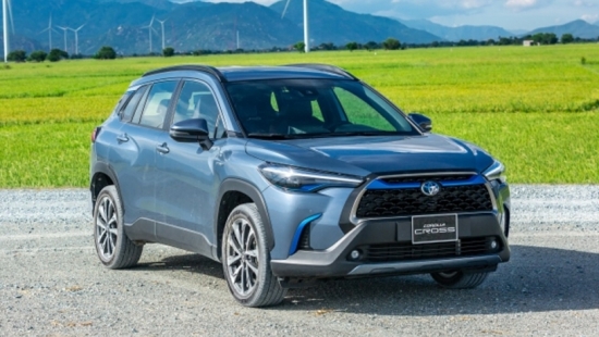 Toyota Corolla Cross chuẩn bị dừng bán một phiên bản: Loạt đối thủ "mừng thầm"