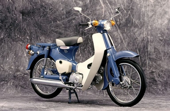 "Choáng" với mẫu xe máy thời “ông bà anh”: Honda Super Cub với giá hơn 200 triệu đồng
