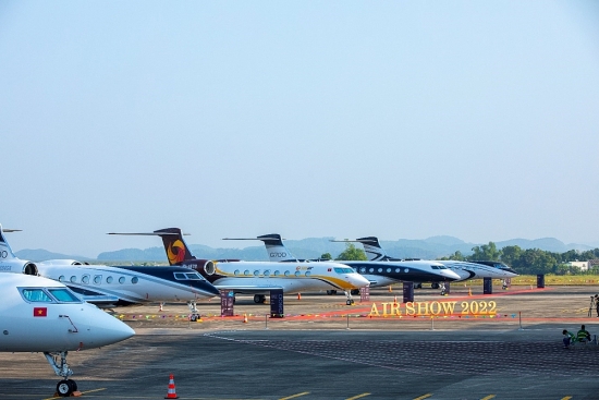Cận cảnh G700 - máy bay thương gia hiện đại bậc nhất sắp được Sun Air trình làng tại Việt Nam