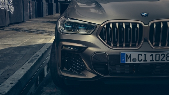 Giá xe BMW X6 ngày 19/11: Đẹp, tiện nghi, giá bán "mượt" nhất trong cùng phân khúc