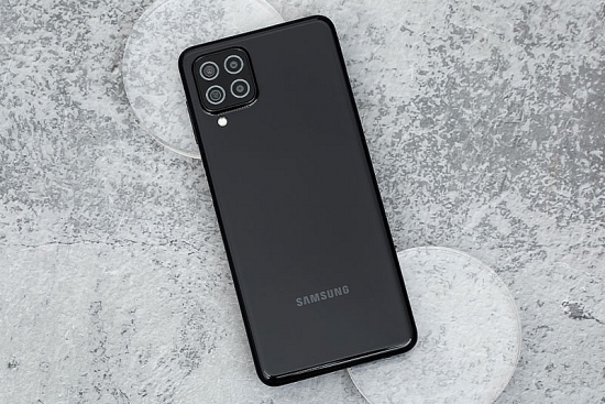 Samsung Galaxy A22 khiến phân khúc tầm trung "chao đảo": Pin khủng, hiệu năng "đáng gờm"