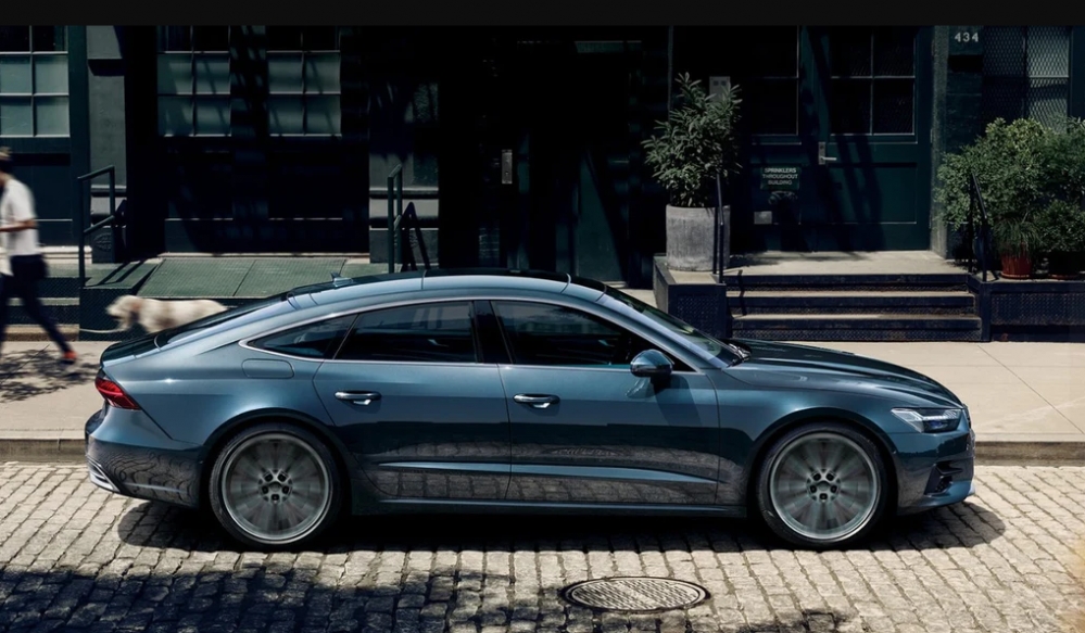 Audi A7 Sportback 2022: Vẻ đẹp đẳng cấp miễn chê, thu hút mọi ánh nhìn