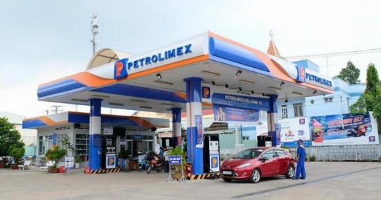 Petrolimex (PLX) bất ngờ hạ 90% chỉ tiêu lợi nhuận năm 2022