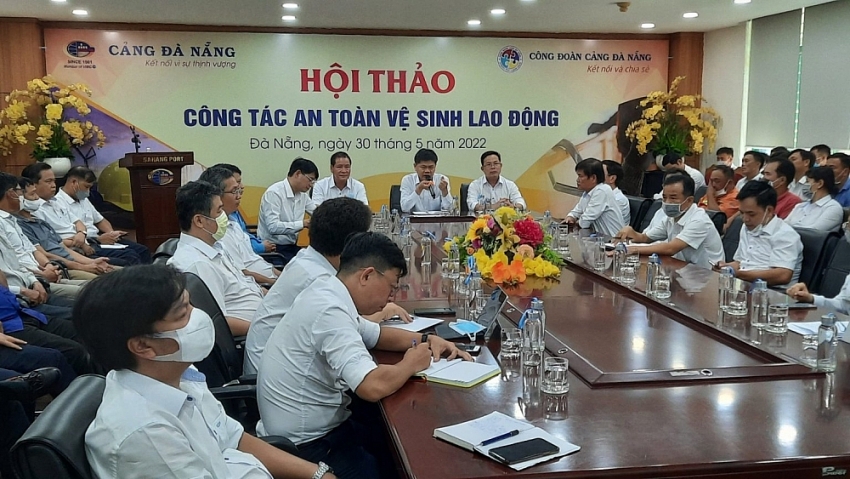 Công tác đảm bảo an toàn vệ sinh lao động được chú trọng tại Cảng Đà Nẵng