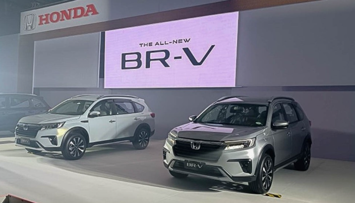 Honda BR-V 2023 ra mắt với giá chỉ hơn 400 triệu đồng, “gây sốc” với khách Việt