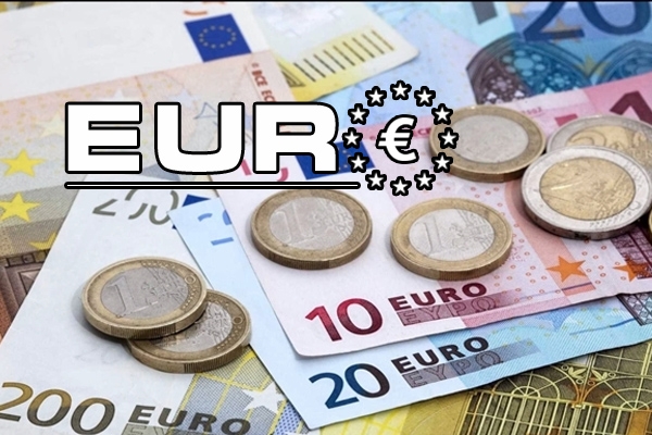 Tỷ giá Euro tiếp tục tăng cao