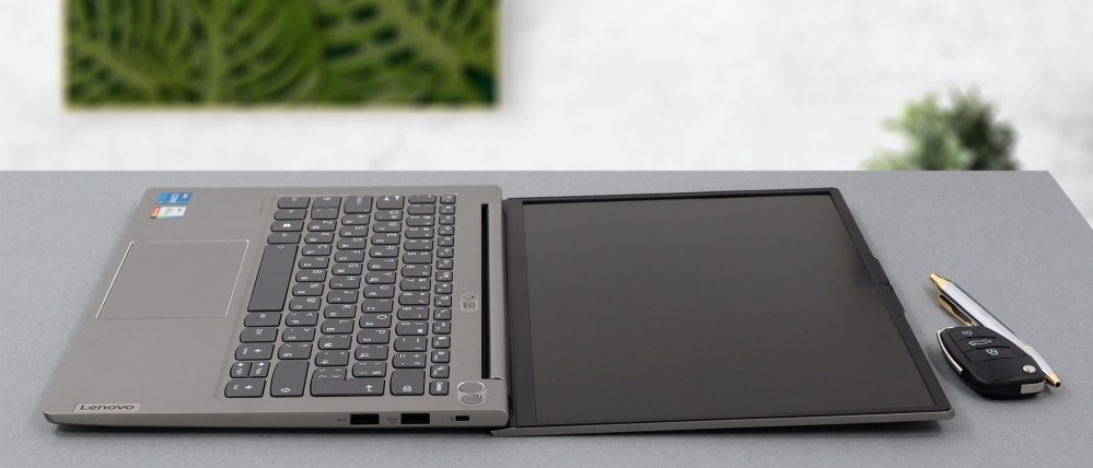 Lenovo ThinkBook 14: Chiếc laptop doanh nhân với hiệu năng ấn tượng ở mức giá rẻ