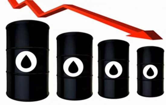 Giá xăng dầu hôm nay 27/11/2022: Chưa dứt đà giảm