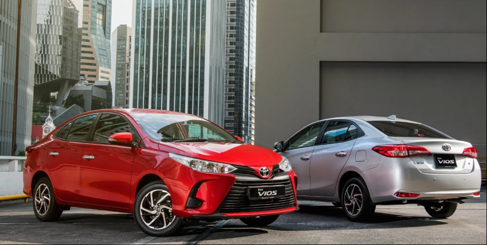 Bảng giá xe Toyota Vios tháng 12/2022: Ưu đãi cực khủng, Honda City 