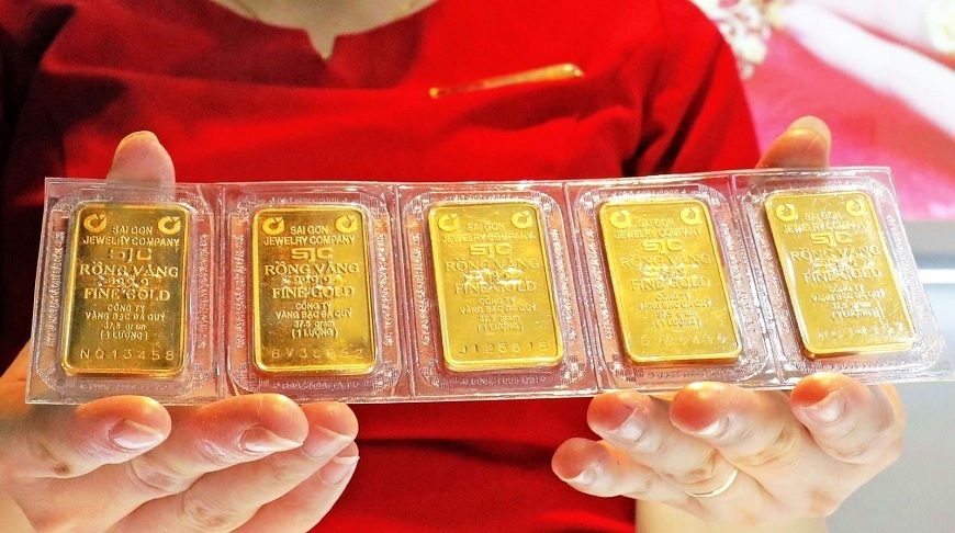Vàng trên đà giảm trước sự hồi phục của đồng USD