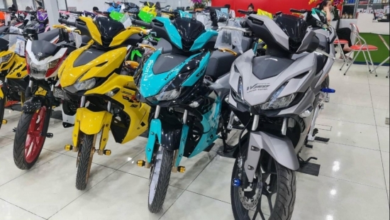 Giá xe Honda Winner X mới nhất ngày 8/12 tại Hà Nội: "Áp lực cực đại" cho Yamaha Exciter