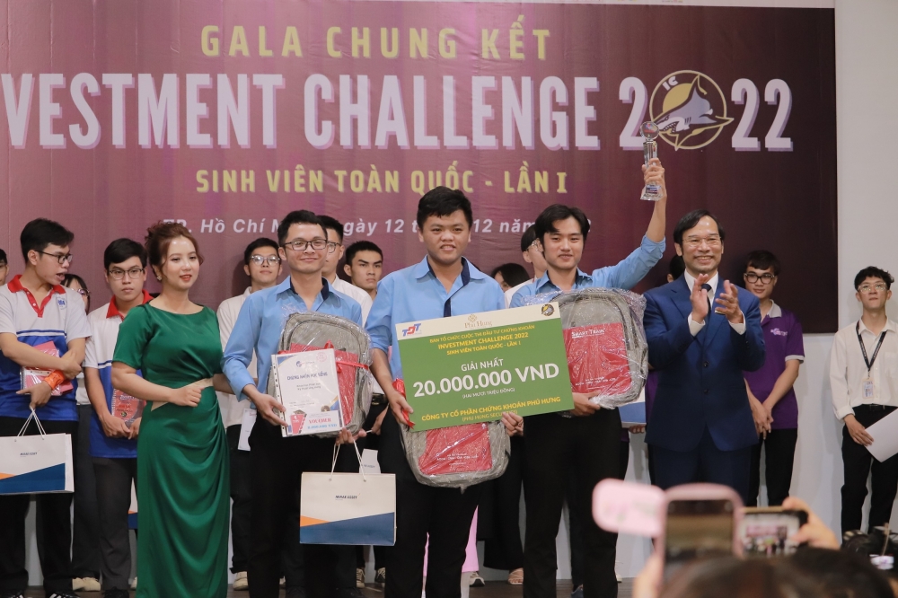 Chung kết cuộc thi đầu tư chứng khoán dành cho sinh viên toàn quốc - Investment Challenge 2022