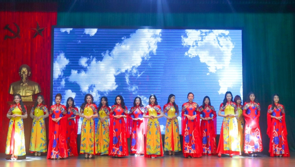 Chung kết Miss Elegant trường Đại học Nội vụ Hà Nội năm 2022