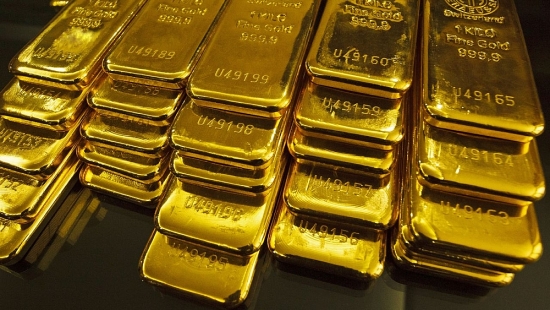 Giá vàng hôm nay 14/12: Giá vàng tăng vọt do đồng USD sụt giảm