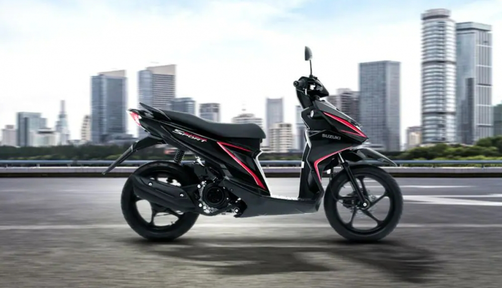 Chiếc xe máy "Thần gió" nhà Suzuki hút khách bởi ngoại hình táo bạo: Giá bán "không thành vấn đề"