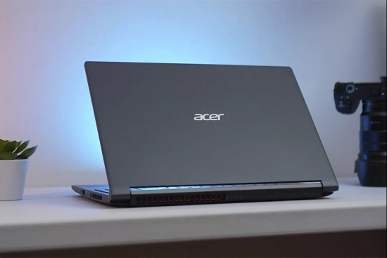 Laptop Acer Aspire 7 Gaming: Đẹp, khỏe, rẻ