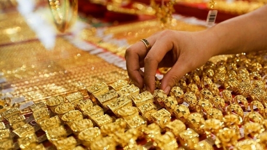 Giá vàng hôm nay 19/12: Giá vàng tiếp tục tăng và đang nóng dần về cuối năm