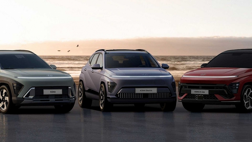 Hyundai trình làng mẫu xe ô tô thiết kế mới mẻ, góc cạnh: Toyota Corolla Cross phải 