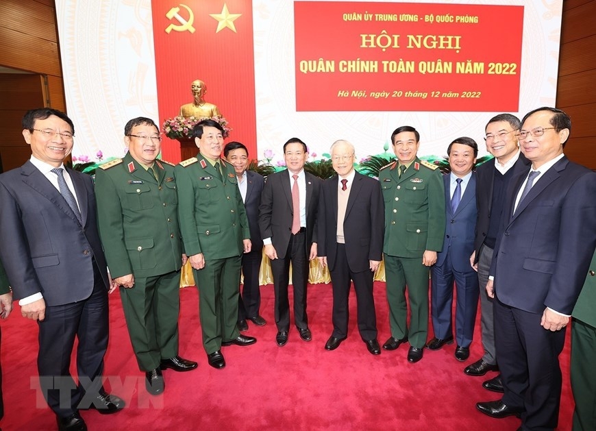 Tổng Bí thư Nguyễn Phú Trọng và Lãnh đạo Bộ Quốc Phòng với các đại biểu. Ảnh: TTXVN
