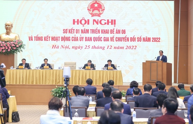 Thủ tướng Chính phủ Phạm Minh Chính, Chủ tịch Ủy ban Quốc gia về chuyển đổi số chủ trì Hội nghị Sơ kết 1 năm triển khai Đề án 06 - Ảnh: VGP