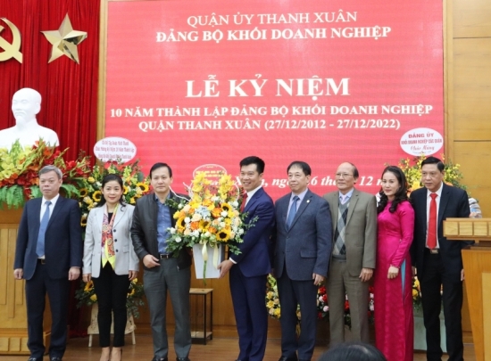 Đảng bộ Khối Doanh nghiệp quận Thanh Xuân (Hà Nội) kỷ niệm 10 năm thành lập