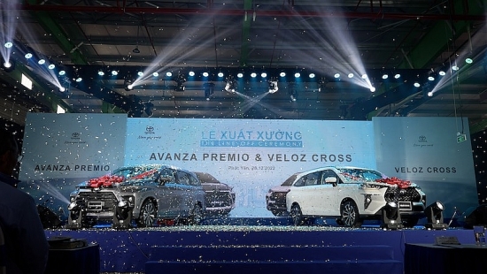 Bộ đôi Toyota Veloz Cross và Avanza Premio lắp ráp tại Việt Nam chính thức trình làng