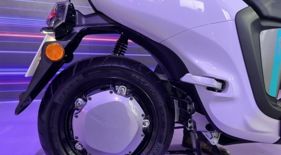 Yamaha ra mắt mẫu xe máy trang bị đỉnh cao: Giá bán "cân đẹp" mọi đối thủ