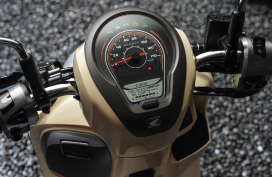Giá xe máy Honda Scoopy 2023 mới nhất ngày 5/1: Dáng "dễ thương", giá "dễ thở"